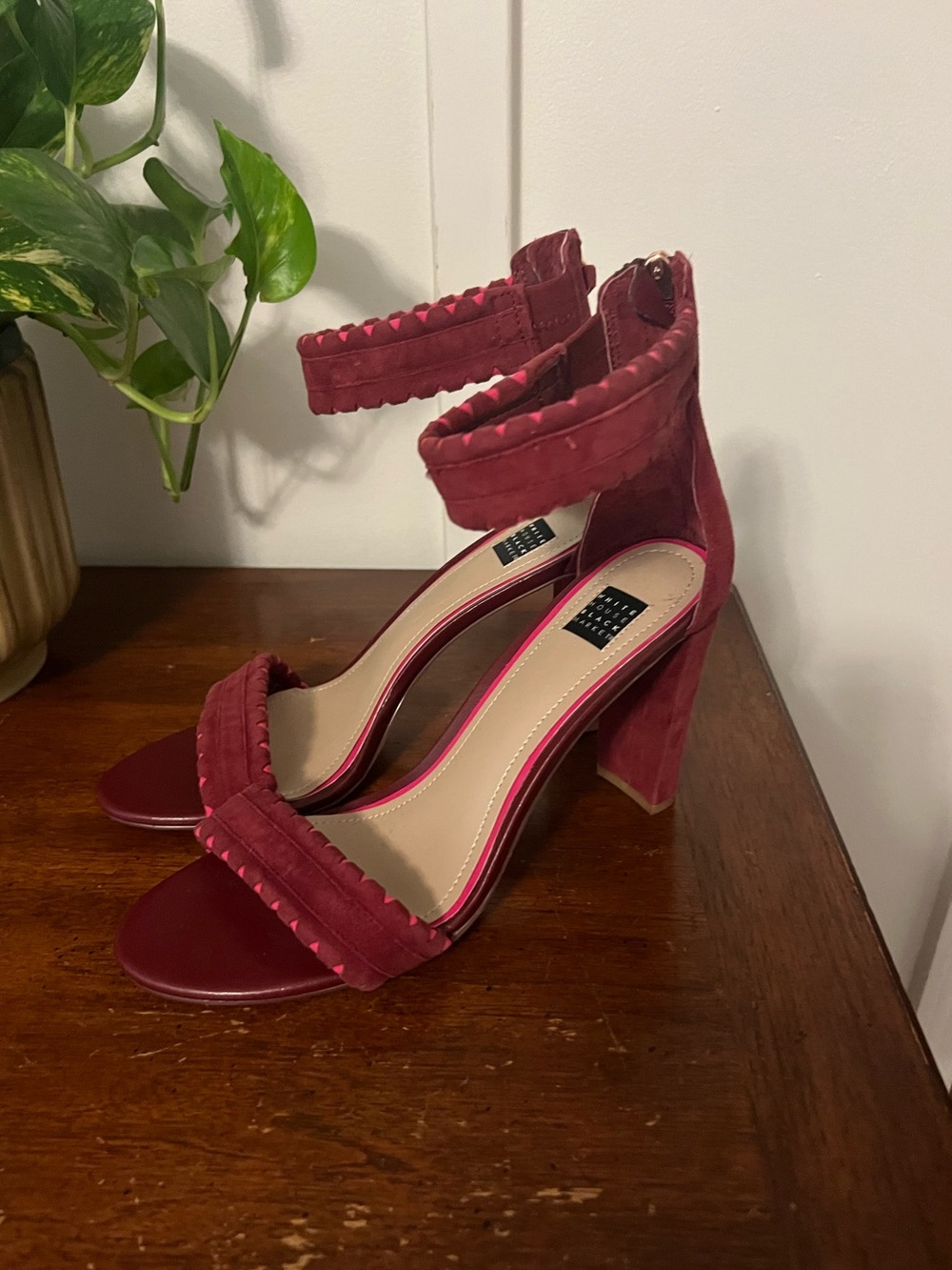 Women's suede Ankle-Strap Block Heel Sandals size 8